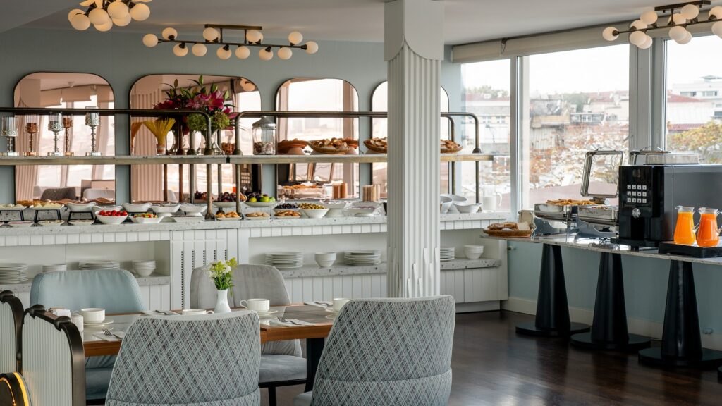 Panoramic Restaurant Adamar Hotel