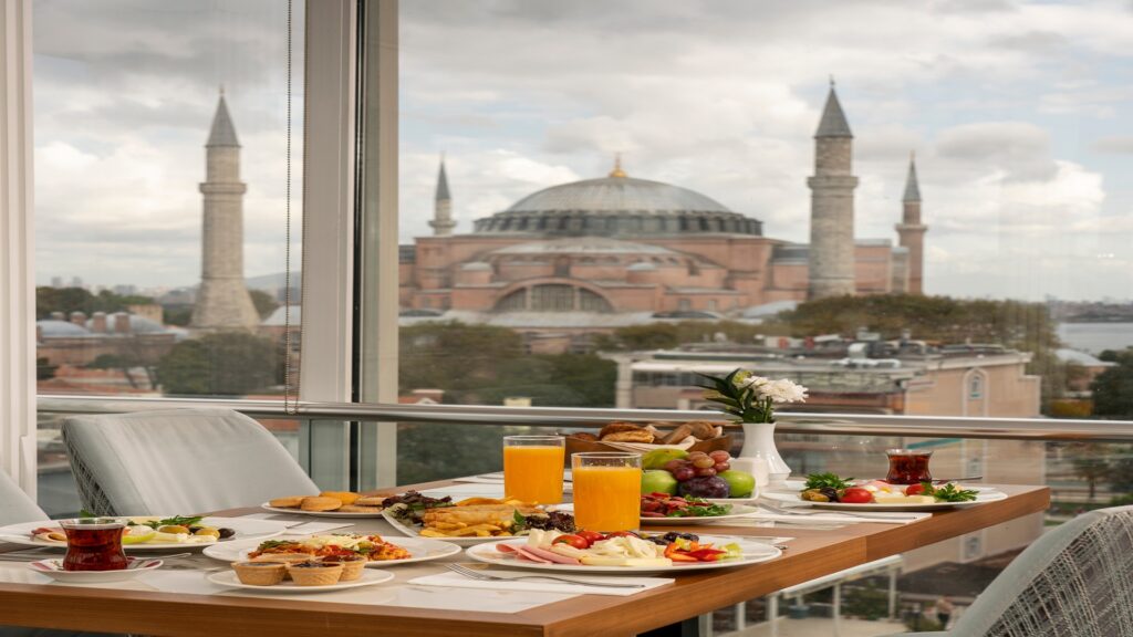 Panoramic Restaurant Adamar Hotel