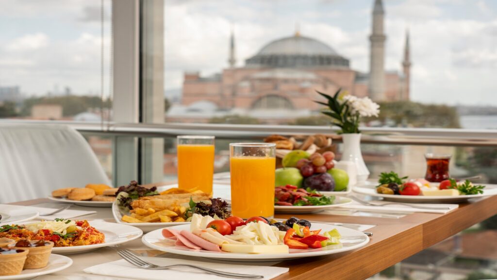Panoramic Restaurant Adamar Hotel